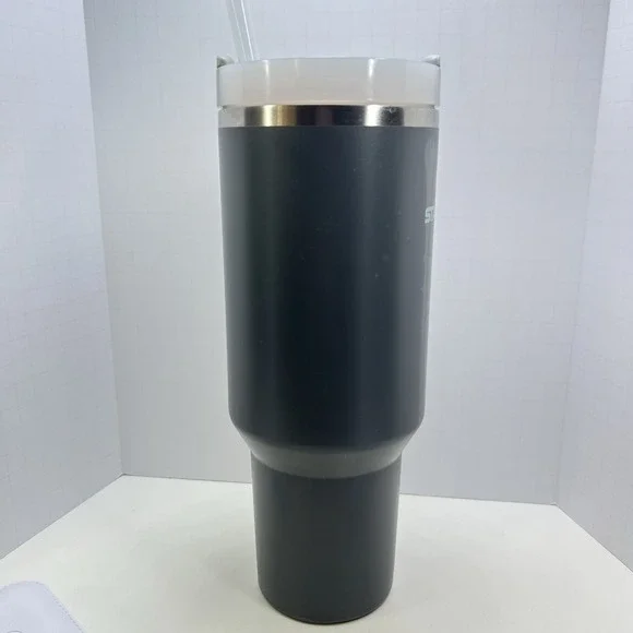 Stanley 40oz Quencher H2.0 FlowState Tumbler Handle Straw Charcoal Gray Mint - Picture 9 of 13